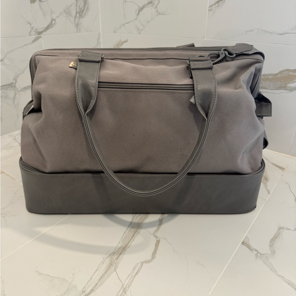 BEIS gray OG weekender bag